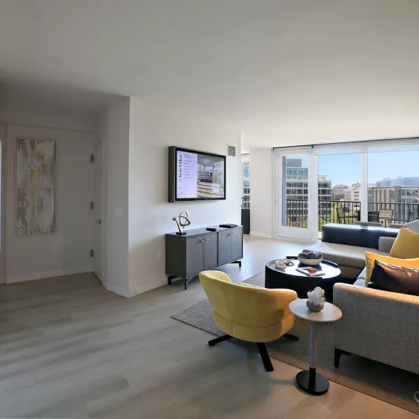 One Washington Circle Living Room