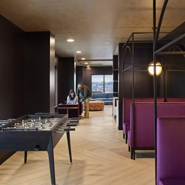 Station U&O game room