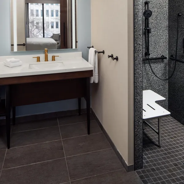Tempo by Hilton bathroom tile