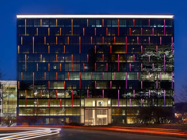 Silverline Center from front